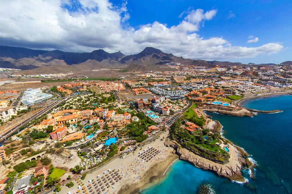 Playa del Duque: Un Paraíso de Lujo en Tenerife